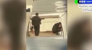 Videot e reja nga Irani tregojnë për trupa të grumbulluar në spital dhe snajperë mbi çati
