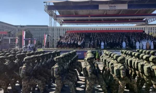 Vuçiq: Shërbimi i detyrueshëm ushtarak do të hyjë në fuqi në dhjetor 2026 ose mars 2027