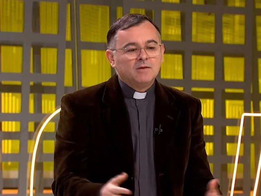 Don Shtjefni për reagimin e Tërnavës: Aktet e tilla duhen dënuar, por reagimi duhet të jetë racional