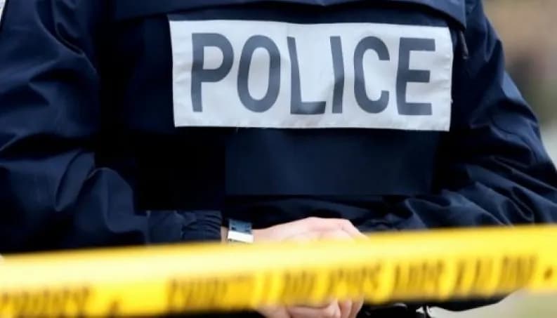 Gjendet i vdekur pranë shtëpisë një burrë në Dragash, Policia jep detaje
