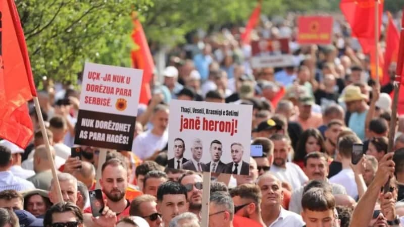 Ish “koka” e VV-së mbështet protestën për çlirimtarët