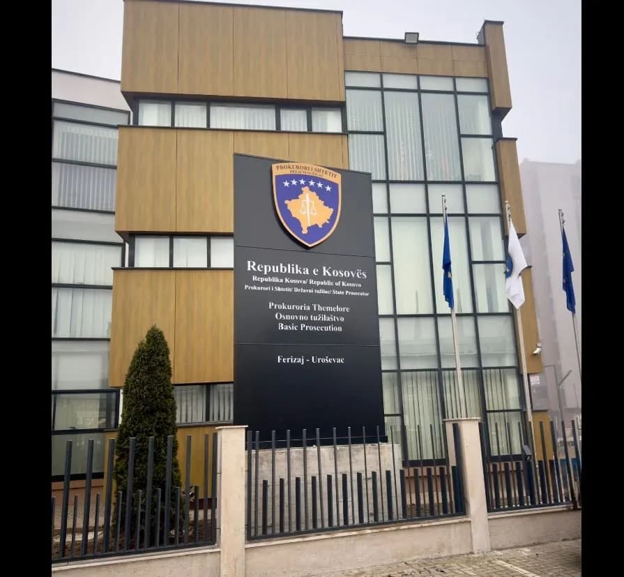 Kërkohet paraburgim ndaj të pandehurit për shitblerje të narkotikëve dhe armëmbajtje pa leje