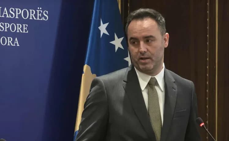 Konjufca: Ka një konsensus automatik në shoqëri për një president nga familja Jashari