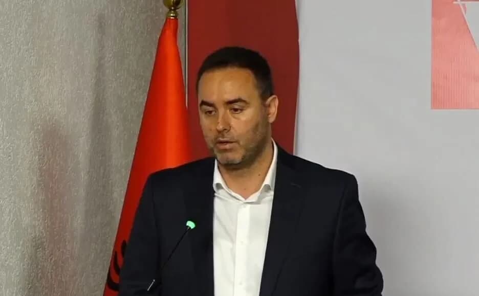 Konjufca: Kush tenton ta ndryshojë të vërtetën tonë, do të humbasë – për UÇK jemi bashkë