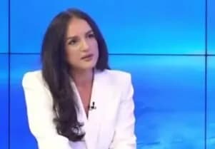 “Ky është spastrim profesional”: Foniqi-Kabashi reagon ashpër pas largimit të gazetares Avdiu nga RTK
