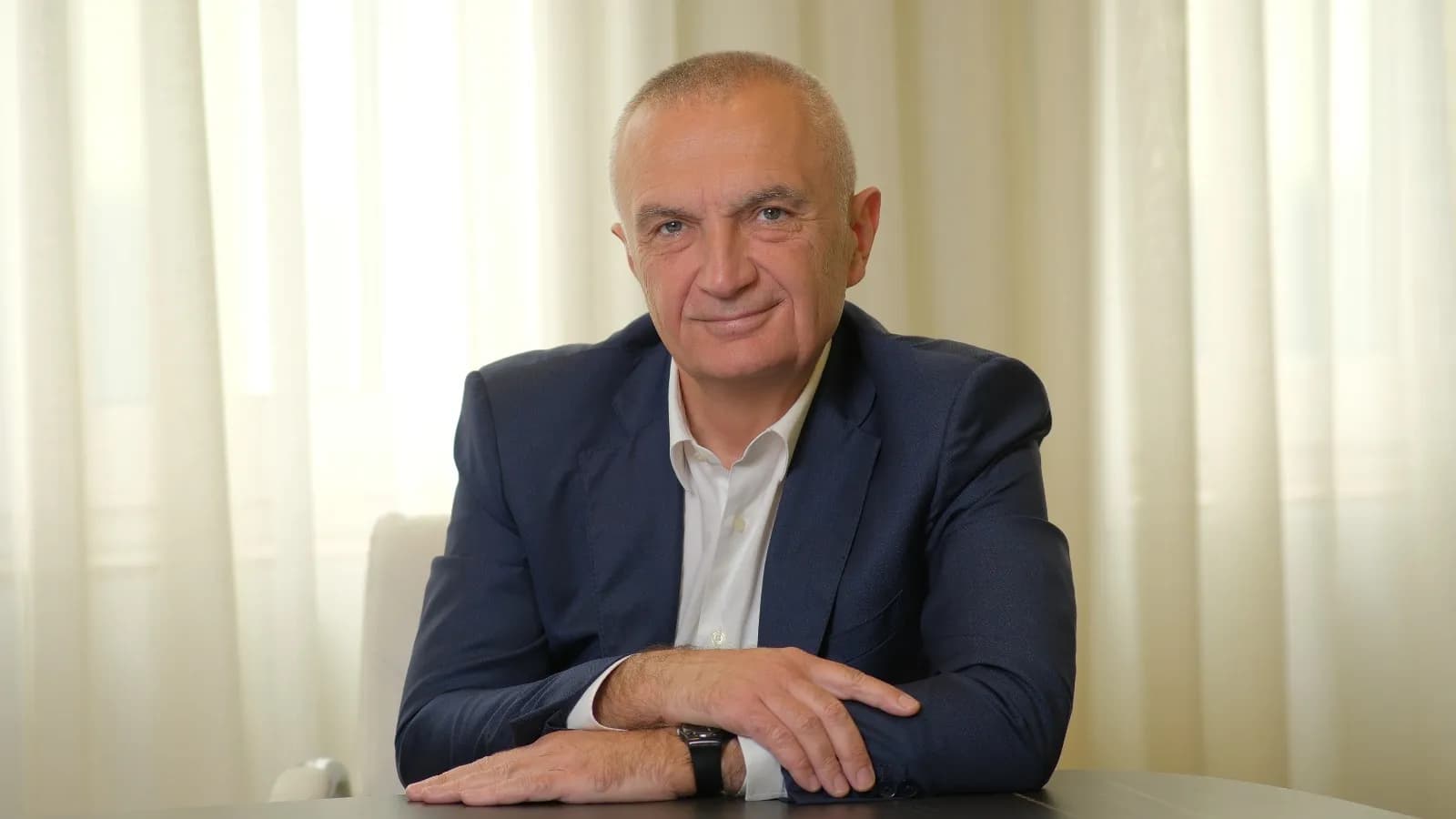 Meta nga burgu uron 18 vjetorin e Pavarësinë: Kosova qëndron krenare si një shembull i demokracisë