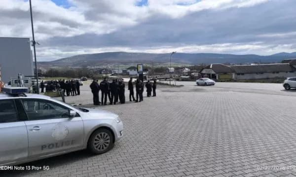 Para protestës në Grabanicë të Klinës shihet numër i madh i policëve
