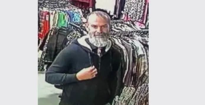 Policia kërkon ndihmën e qytetarëve për identifikimin e një personi, dyshohet për vjedhje