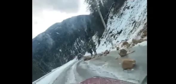Shembja e gurëve në rrugën Pejë-Rugovë, policia apelon te qytetarët për kujdes të shtuar