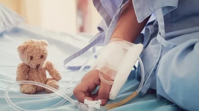 8-vjeçarja nga Kosova në gjendje kritike, familja kërkon ndihmë për operimin urgjent