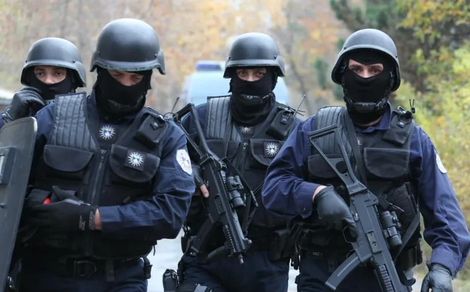 Gjendje e rëndë në tualetet e kampit të Njësisë Speciale “Enver Zymberi”, inspektorët ndalojnë veprimtarinë