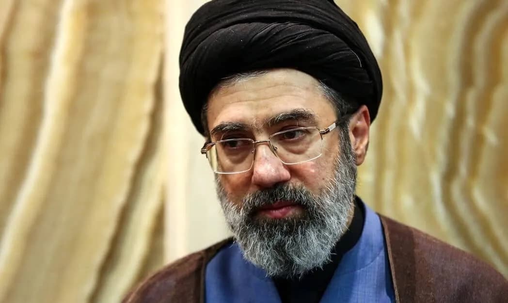 Jepet urdhër: Të eleminohet udhëheqësi i ri i Iranit – djali i Khameneit