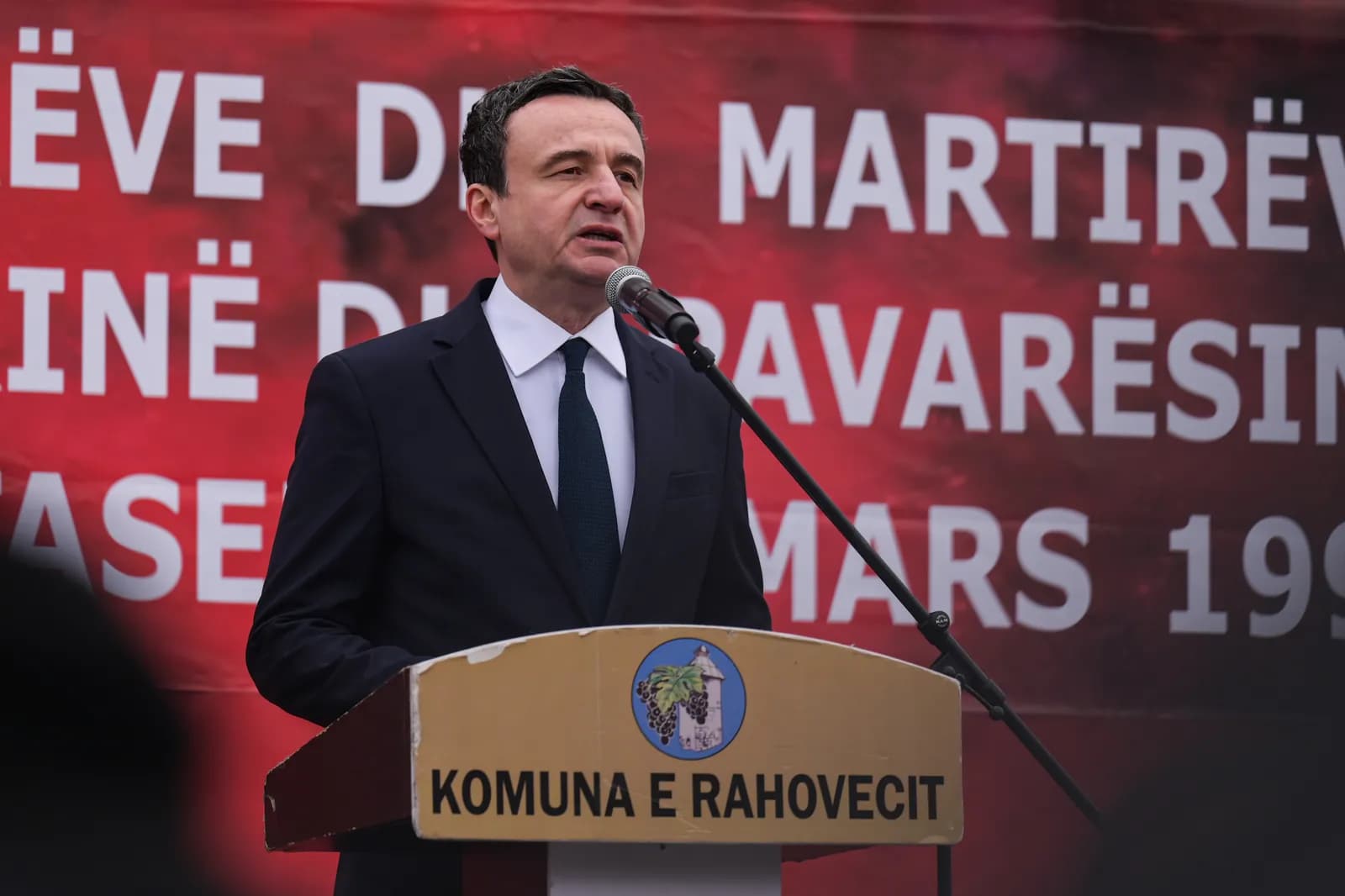 Kurti: Do të vazhdojmë të kërkojmë drejtësi në një Kosovë ku krimet nuk harrohen