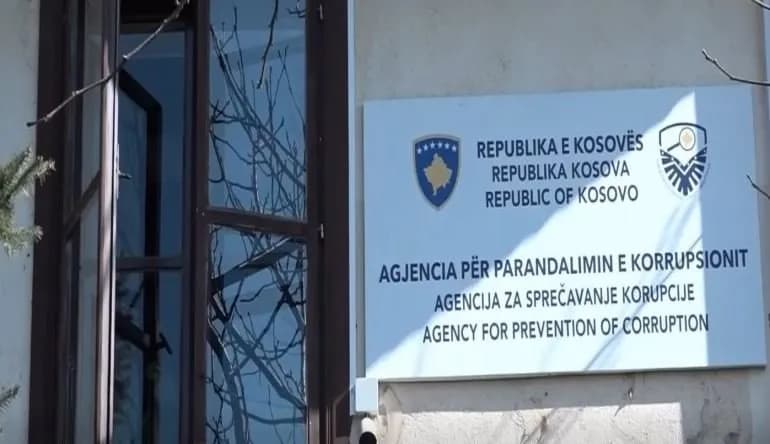Ky është numri i zyrtarëve publik që e kanë deklaruar pasurinë