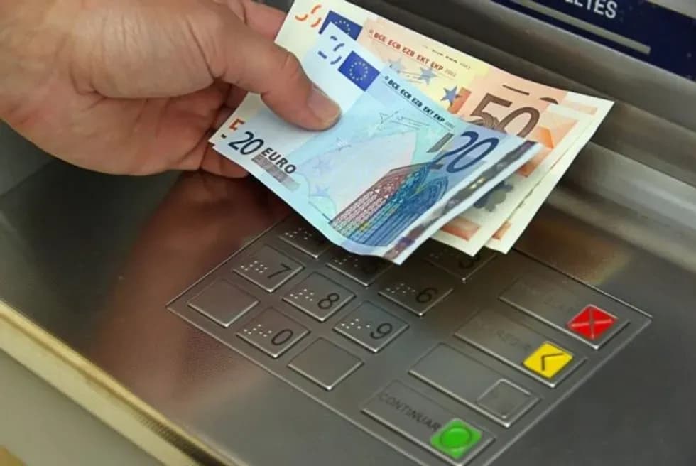 Ky është shteti që rriti pagën minimale në 920 euro