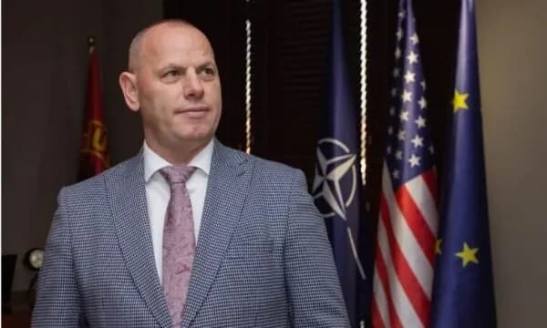 Lladrovci: Zgjedhja e Presidentit, mundësia e fundit për PDK-në – Ta përmbys narracionin e pushtetit sikur opozita i ka fajet për gjithçka