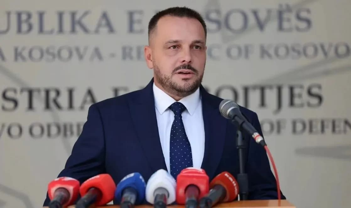 Maqedonci për blerjet e raketave kineze nga Serbia: Shpërfaqje e tendencave hegjemoniste ndaj fqinjëve