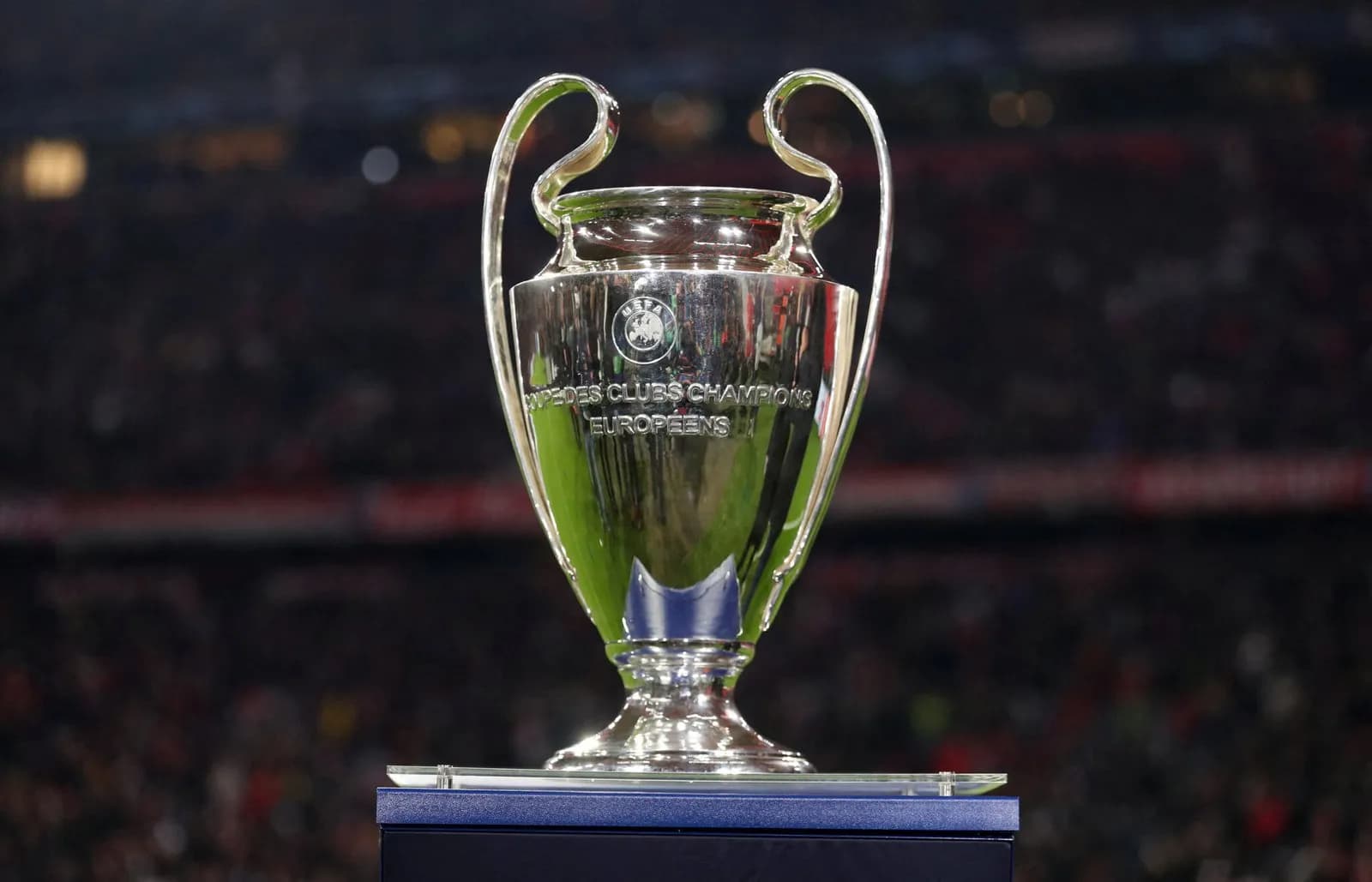 Publikohet formacioni i javës 1/8 së finales në Champions League