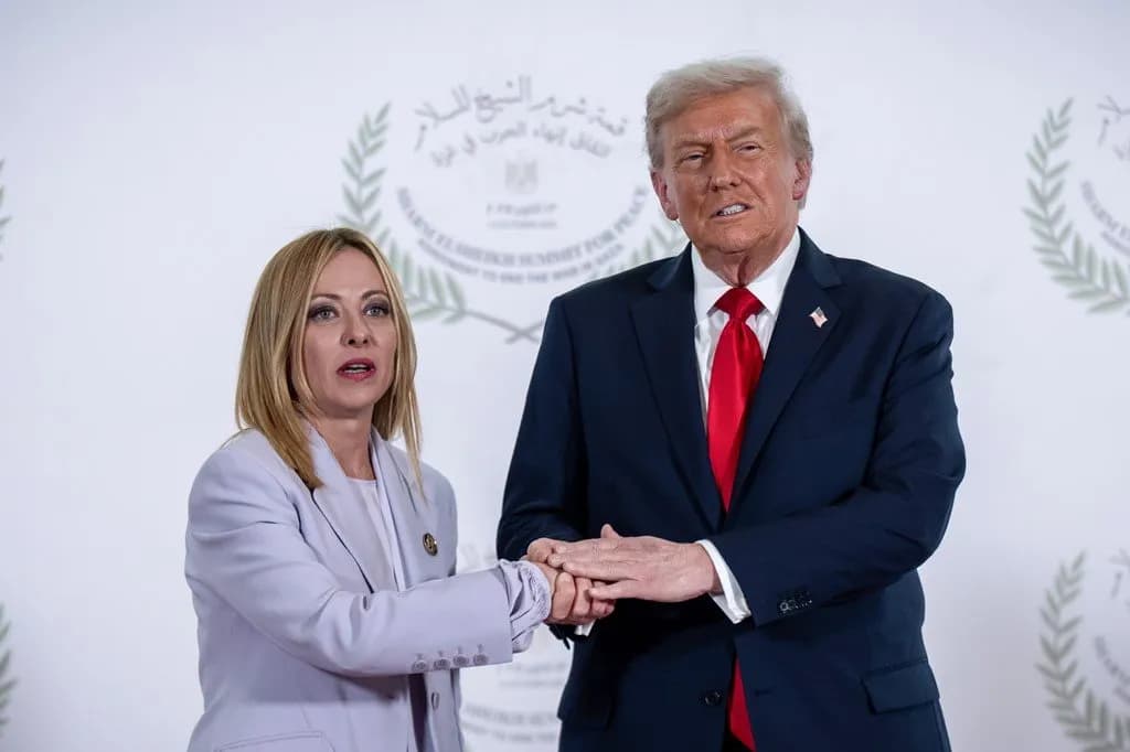 Trump e vlerëson Melonin si ‘udhëheqëse të shkëlqyer’ pas talljes me Starmer
