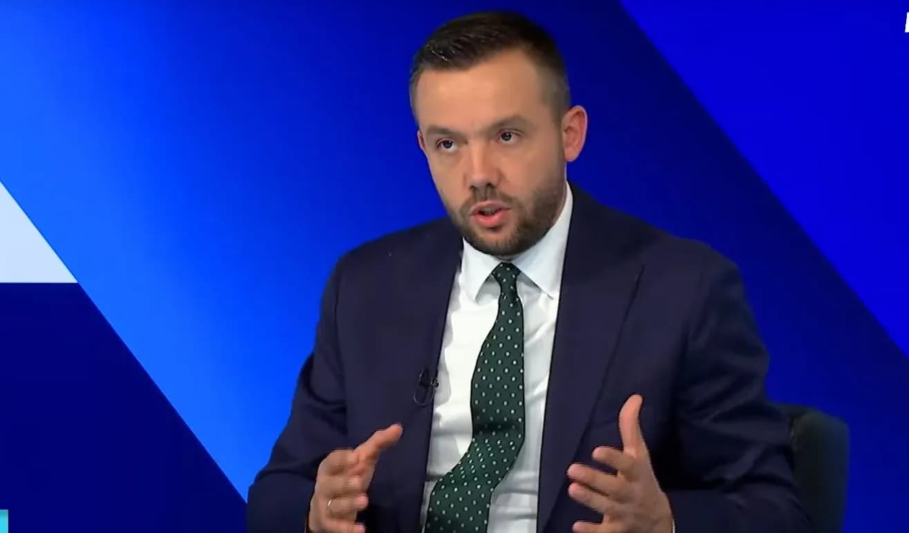 Arian Tahiri: Kurti ka abuzuar me konstruktivitetin e PDK-së, nëse do takim le të na shkruaj vetëm zyrtarisht