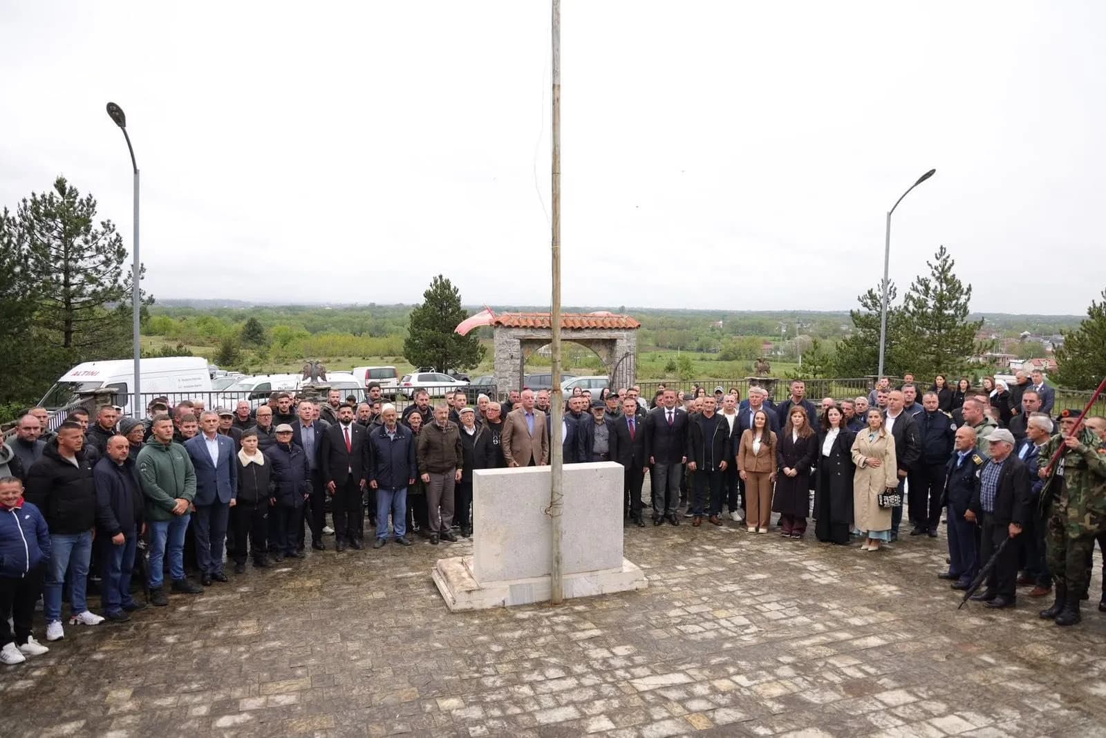 Bashkëluftëtari Florim Mataj përkujton Betejën e Baballoqit: Lavdi e përjetshme dëshmorëve