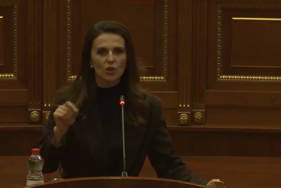 Çitaku i reagon Gecit: Të iu vie turp që kërkoni burg të përjetshëm për ata që luftuan për liri – VV të distancohet menjëherë