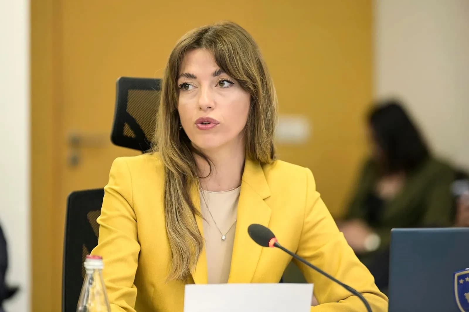 E konfirmuar: Haxhiu nesër takon partitë për datën e zgjedhjeve