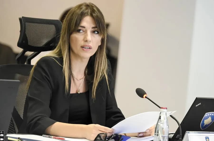 Edhe 10 ditë afat për Presidetin, Haxhiu: S’ka kërkesa që unë t’i thërras partitë, po e bën Kryeministri – uroj të ketë konsensus