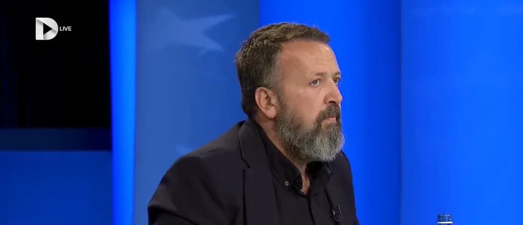 Edhe 22 ditë për presidentin, Hoxha: Do shpenzohen kot, s’po shihen shenja të kompromisit