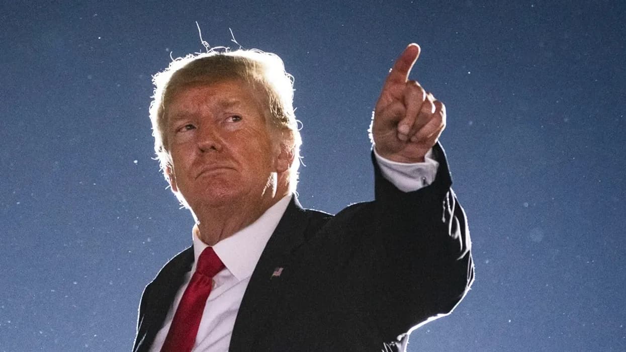 “Irani ndodhet në gjendje kolapsi”, Trump: Po na kërkon që të hapim Ngushticën e Hormuzit