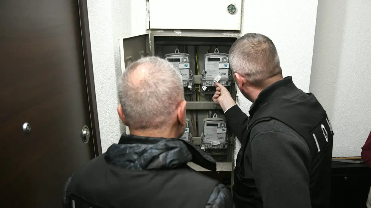 Kush do të kompensohet nga pasaktësitë në njehsorët elektrikë?