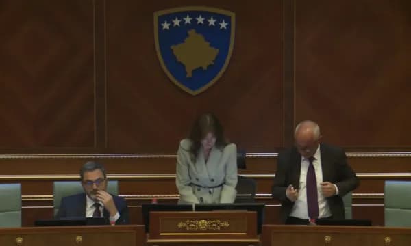 Kuvendi miraton emërimin e drejtorëve në Bordin e AKP-së, Haxhiu: Shihemi pas pak në seancën për Presidentin