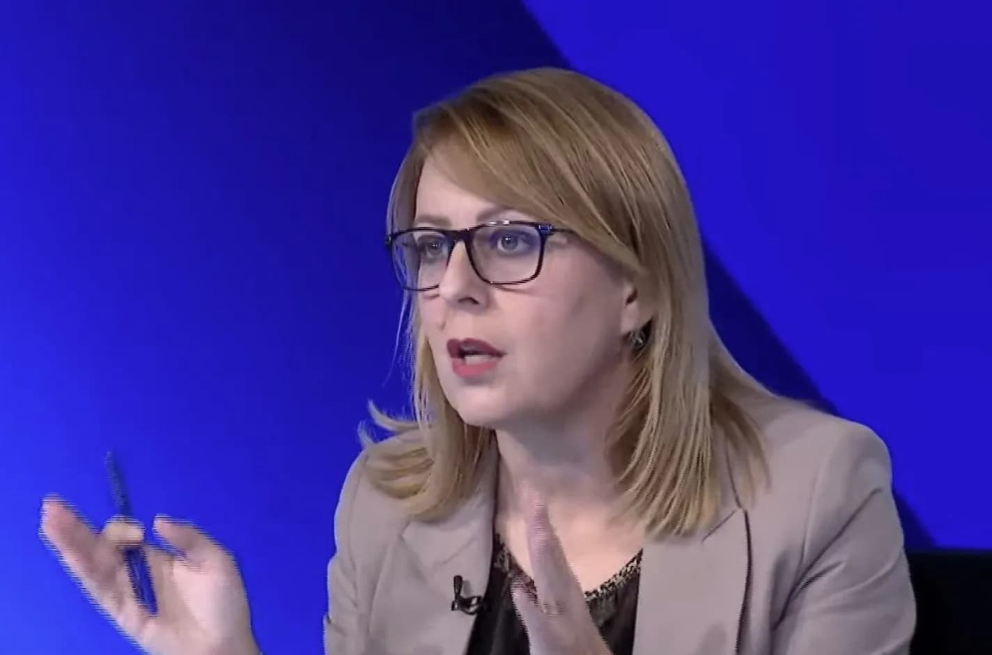 Pako e paralajmëruar nga Qeveria për sektorin privat, Hykmete Bajrami: Pako për zgjedhje