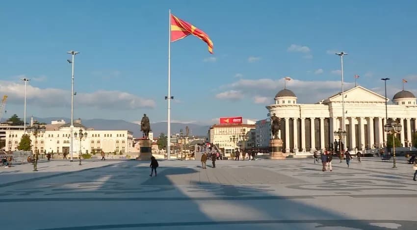 Studentët shqiptarë protestojnë në Shkup për të drejtën e provimit në shqip