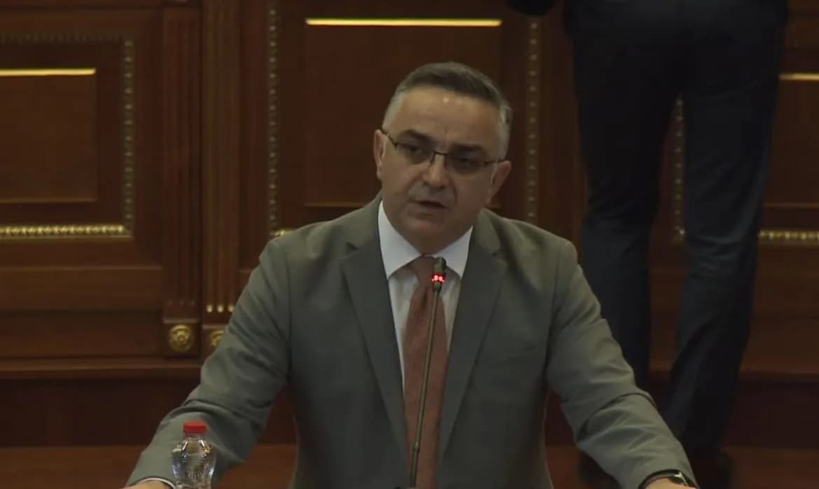 Tahiri: Kushdo që nuk mund ta justifikojë pasurinë, duhet të përballet me forcën e ligjit