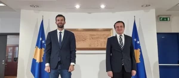 Takimi i Kurtit me ministrin grek, Rrahmani ironizon me temat që janë diskutuar: Ka kërkuar që të hetohet çështja e gjenocidit çam