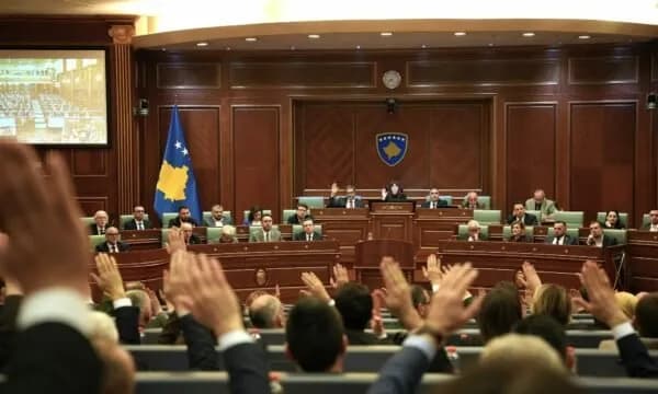 Taulant Hodaj: Opozitë më të dobët se tani nuk ka pasur ndonjëherë në histori të Kosovës