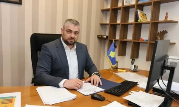 Vdekja e punëtorit, Hoti: Kam marrë vendim për aksion kombëtar të inspektimeve, kompanitë që nuk ofrojnë siguri do ndalohen të punojnë