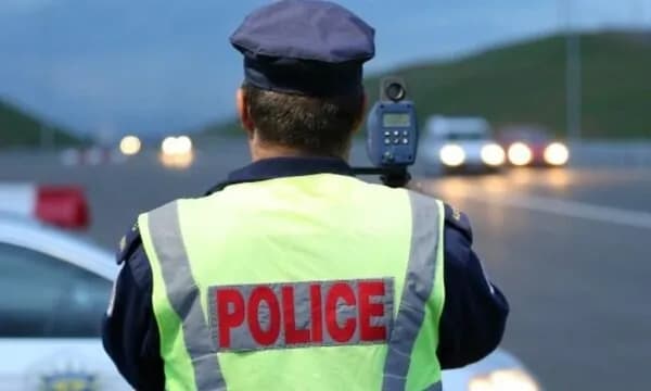 29 aksidente me të lënduar gjatë 24 orëve të fundit, Policia shqipton mbi 2 mijë gjoba