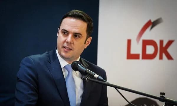Abdixhiku uron Kurban Bajramin: Është një ditë reflektimi, mirësie e bashkimi