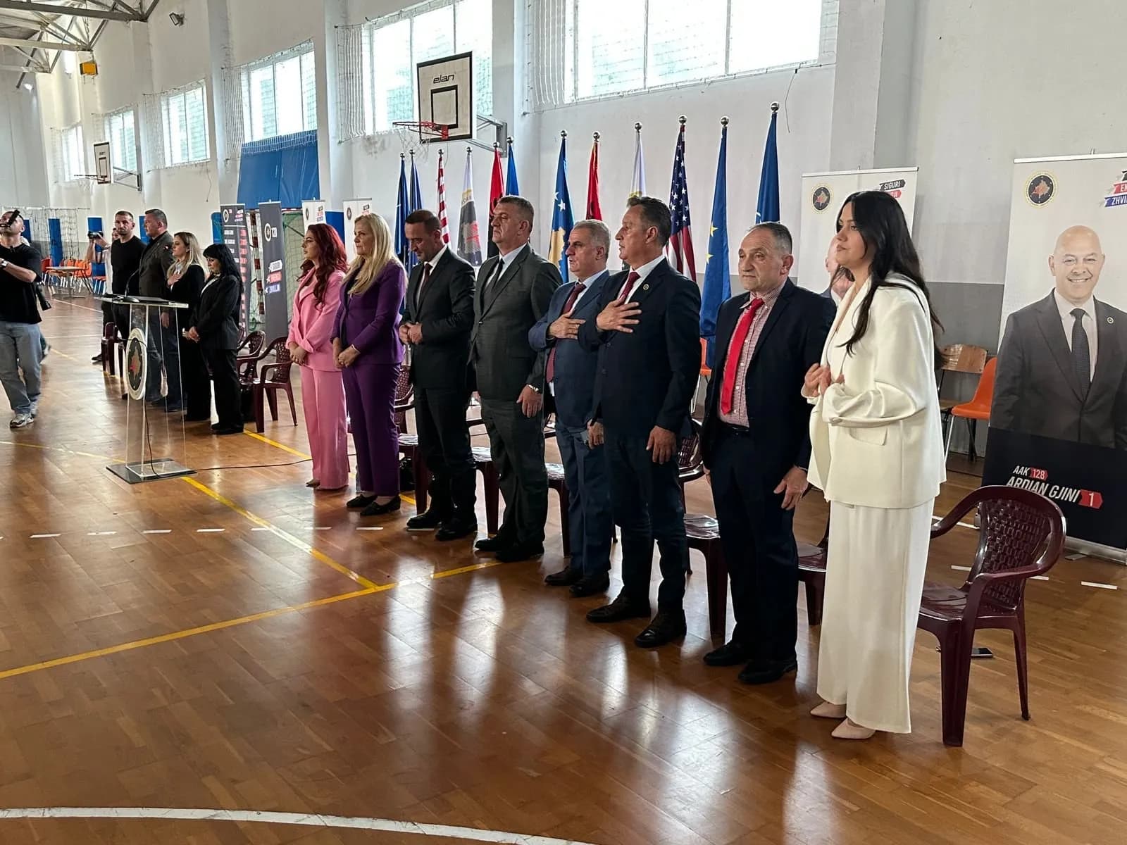 Arbër Tolaj tubim me përkrahje të madhe në Carrabreg dhe Llukë të Epërme
