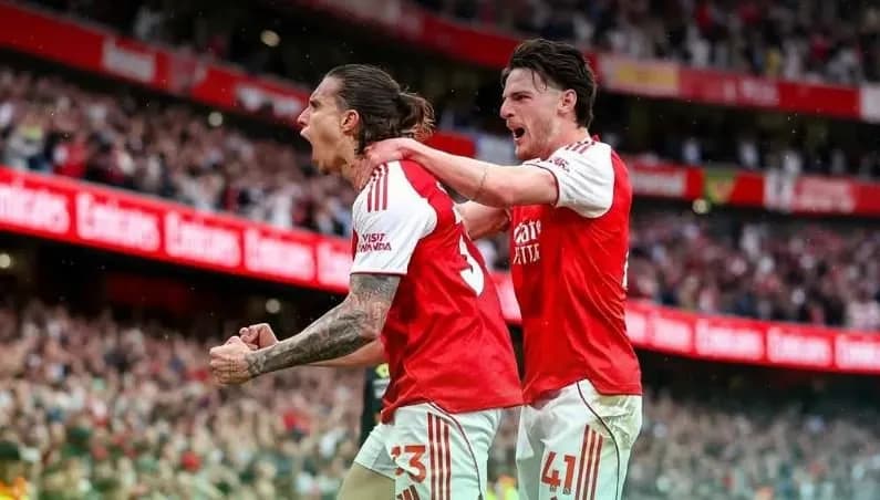 Arsenali sonte kërkon marshimin drejt titullit kampion