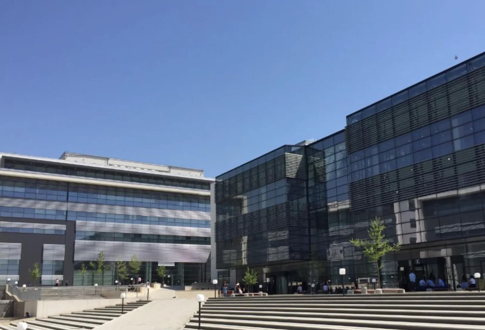Avokatët: Gjykata Administrative do t’i shpejtojë lëndët dhe do të rrisë sigurinë juridike