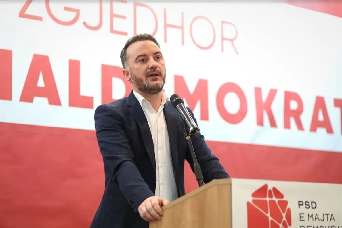 Dardan Molliqaj: Opozita u kap nga paniku, kritikat tona po i prekin
