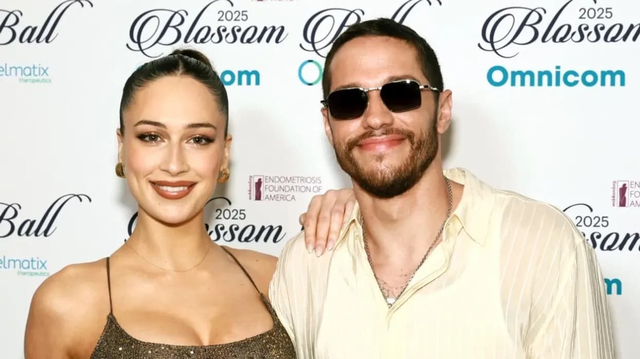 Ish-e dashura e Pete Davidson thotë se po kujdeset e vetme për fëmijën e tyre: Është jashtëzakonisht e vështirë