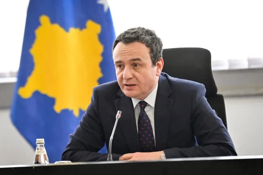 Kurti përkujton Skënderbeun: Figurë qendrore e identitetit dhe shtetformimit të shqiptarëve