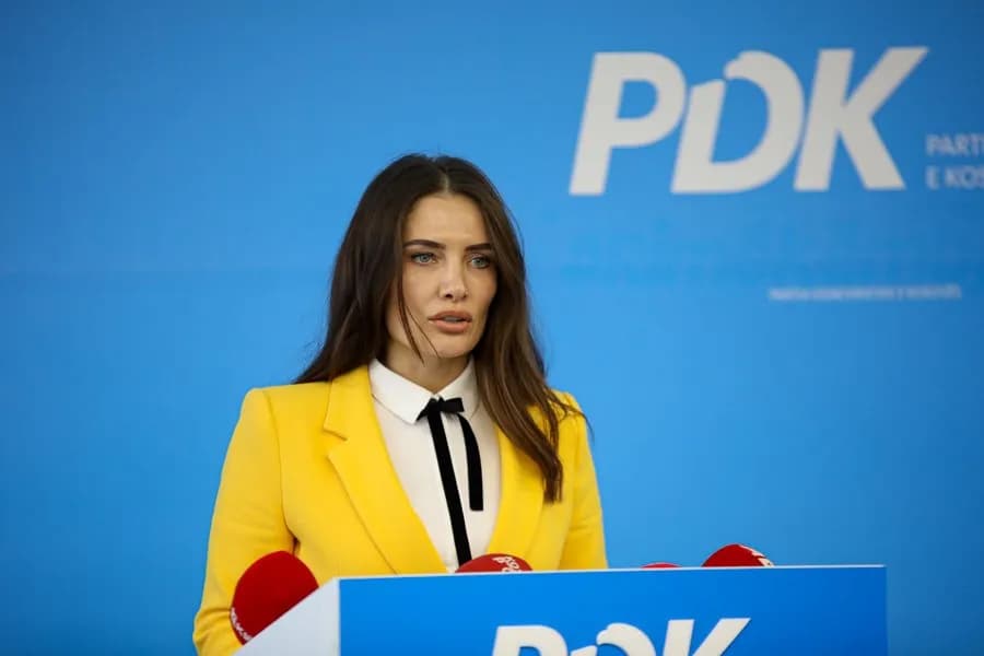 Musliu-Shoshi: Ambicia e Kurtit për pushtet absolut e çoi vendin në zgjedhje