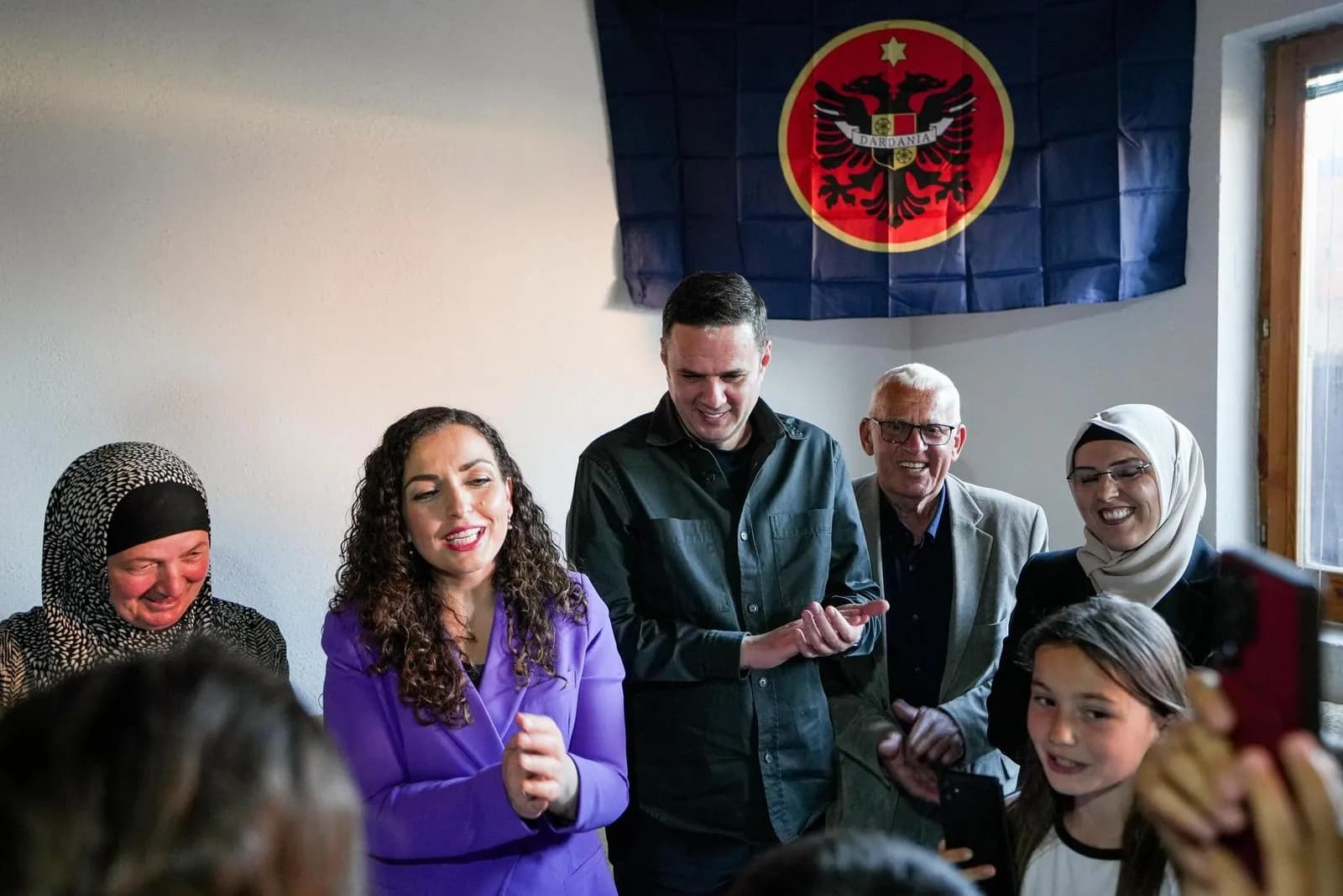 Pas bashkimit, Abdixhiku e Osmani dalin në terren bashkërisht