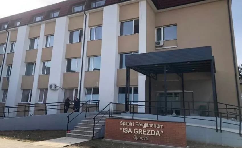 Spitali i Gjakovës del me njoftim për vdekjen e 30 vjeçarit: Viktima u pranua pa shenja jete
