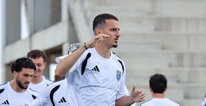 U lëndua në stërvitje, Hoti lë grumbullimin me Kosovën